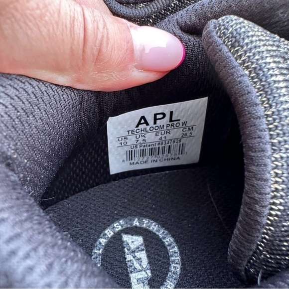 APL Techloom Pro Running Athletic Sneakers Black Gold Metallic Size 10 Women’s - Picture 11 of 12